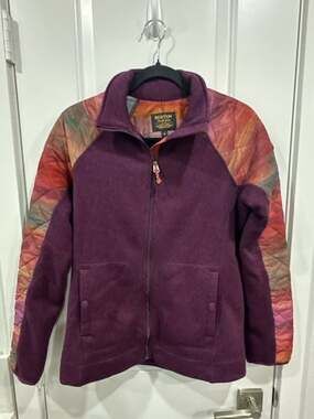 Burton Durable Goods Whistler Blackcomb Fleece Quilted Full Zip Jacket Purple